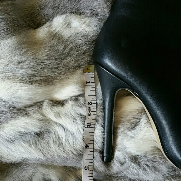 Booties ๐ข - Picture 5 of 5